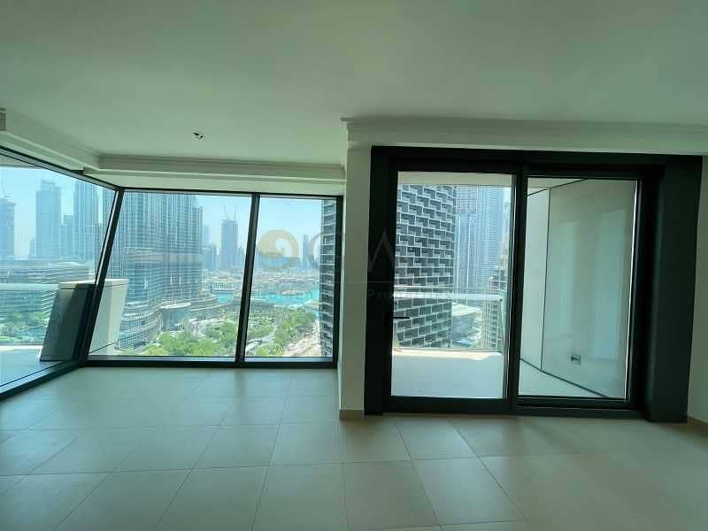 4 EXCLUSIVE|WELL MAINTAINED| BURJ VIEW|VACANT NOW