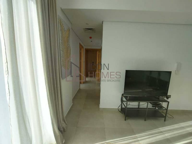 17 HIGH END TWO  BEDROOM  APARTMENT IN ELYSEE