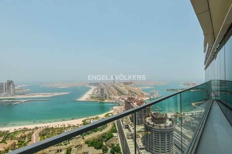 10 Stunning View|Fully Furnished|5 Star Facilities