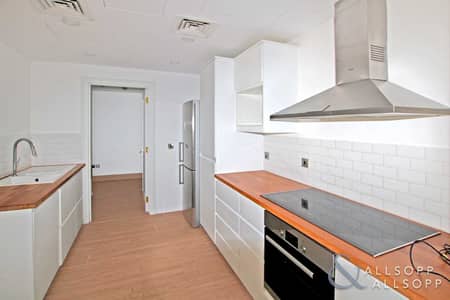 3 Bedroom Flat for Sale in Old Town, Dubai - Upgraded | Vacant | Three Bed | Exclusive 3 Bedroom Flat for Sale in Old Town, Dubai - Upgraded | Vacant | Three Bed | Exclusive