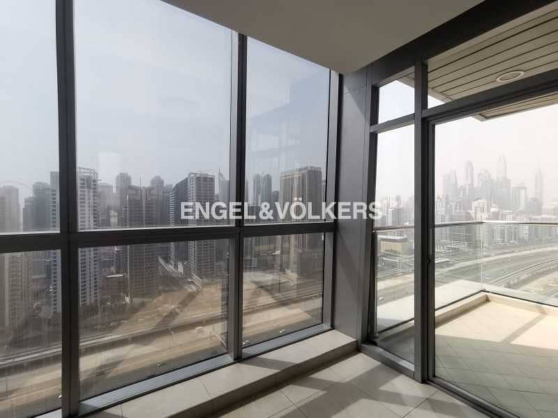 Stunning Views | Laundry Room | Next to Metro Stunning Views | Laundry Room | Next to Metro