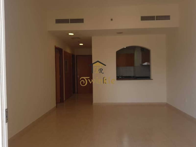 8 The Dunes |Spacious 1 B/R For Rent In Silicon Oasis 30k