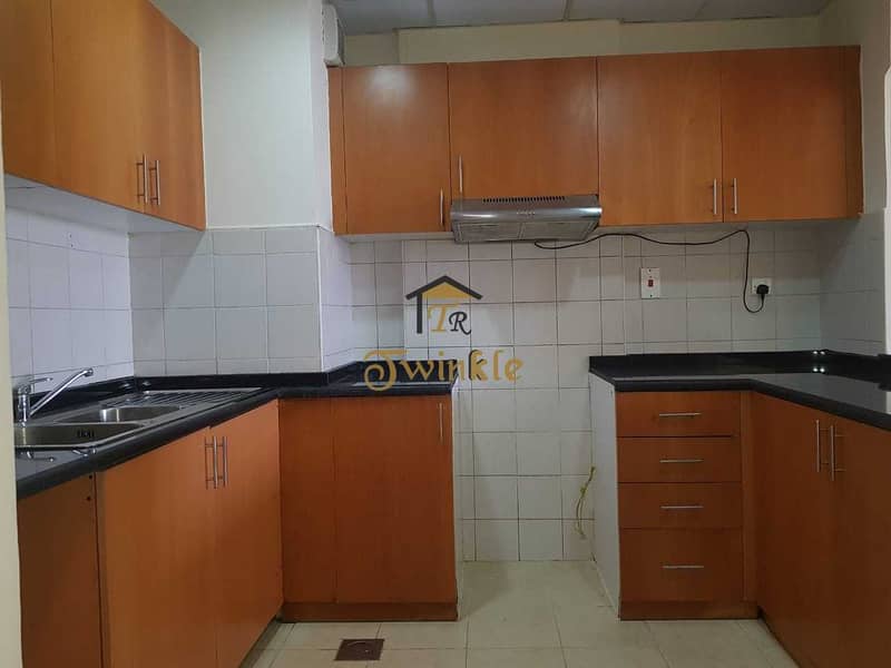 12 The Dunes |Spacious 1 B/R For Rent In Silicon Oasis 30k