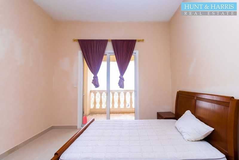 10 Fully Furnished Studio - Amazing Golf Course & Lagoon View