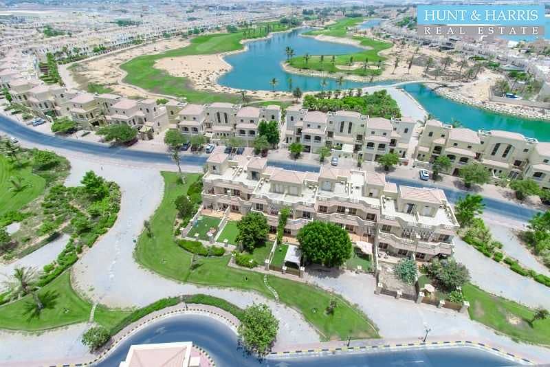 19 Fully Furnished Studio - Amazing Golf Course & Lagoon View