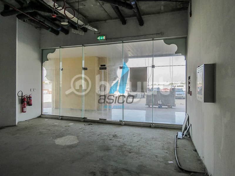 70 Retail shop Unfurnished in Brand New Building