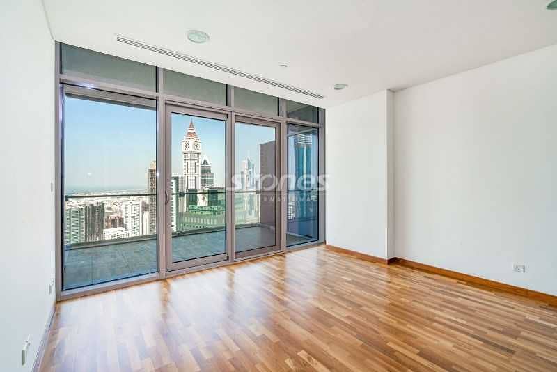 2 Elegant Unit on High Floor with DIFC View