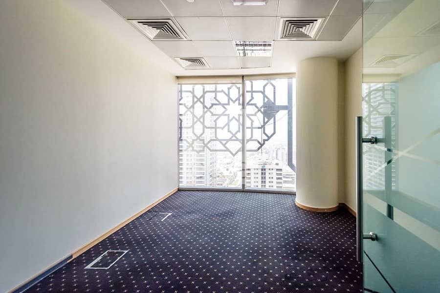 14 Fully Fitted Office | Mid Floor | DED License
