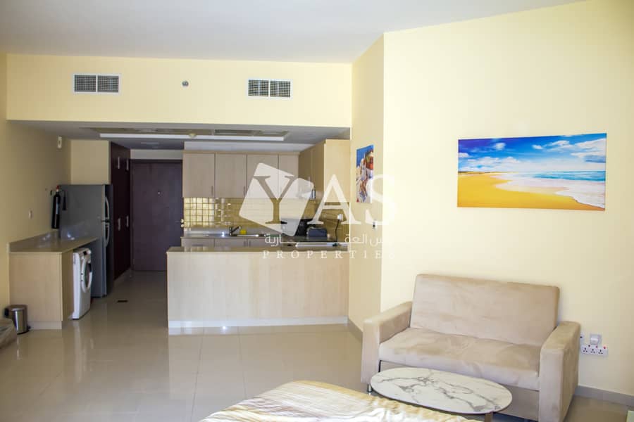 4 Hot Deal | Large Studio | Fully furnished