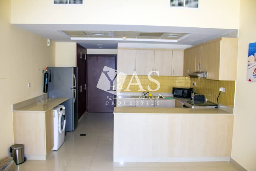 7 Hot Deal | Large Studio | Fully furnished