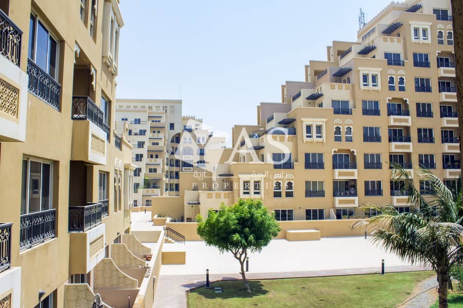 14 Hot Deal | Large Studio | Fully furnished
