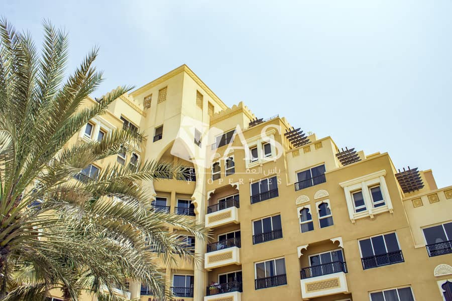 19 Hot Deal | Large Studio | Fully furnished