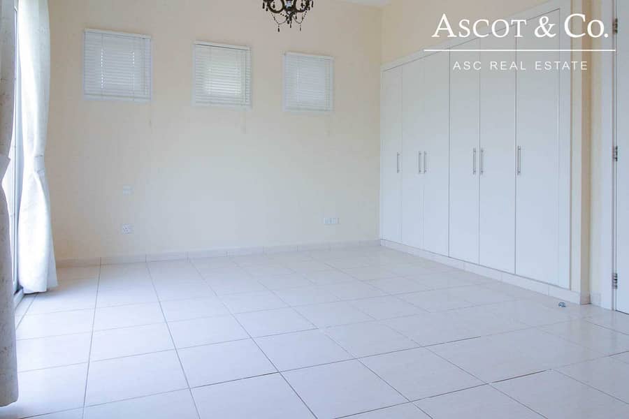 Exclusive | 2 Bed |Available Mid August|