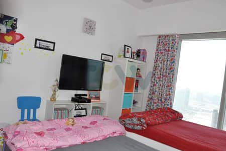 high floor apartment with rent refundable