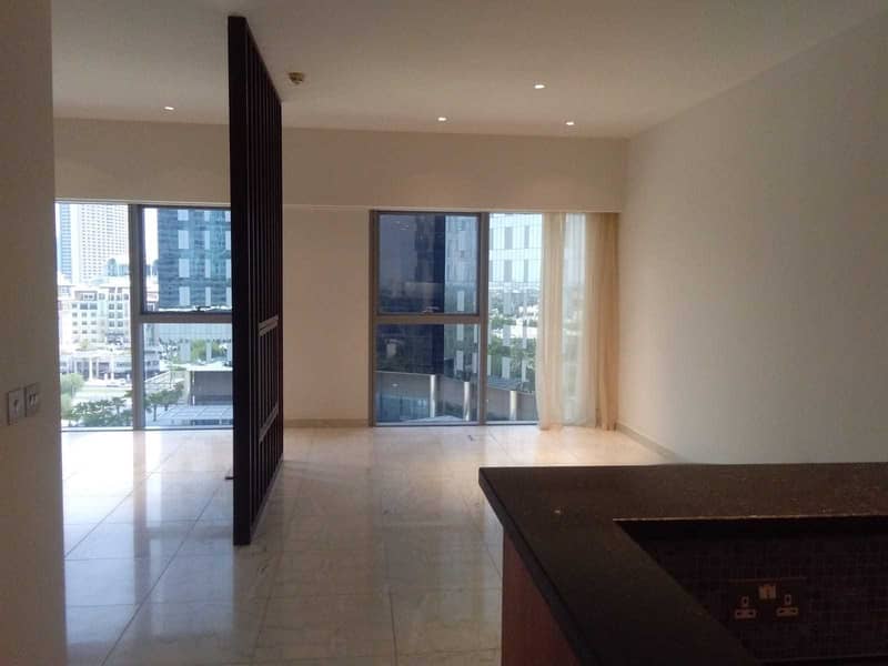 Large ! Studio Apartment For Rent Yearly AED : 60,000 /-