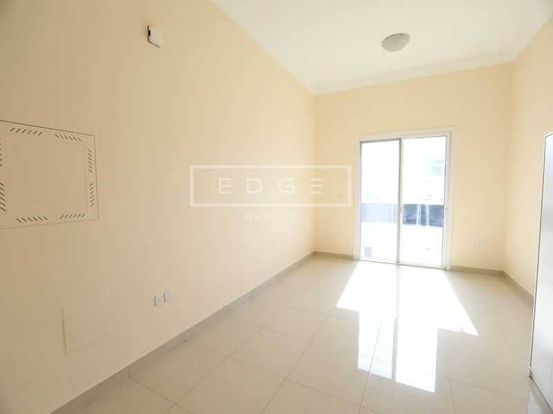 4 Best Offer | Bright Studio | Pool View