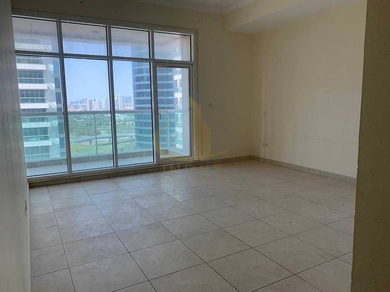 6 Amazing 2 Bedrooms | Unfurnished | Close to Metro Station
