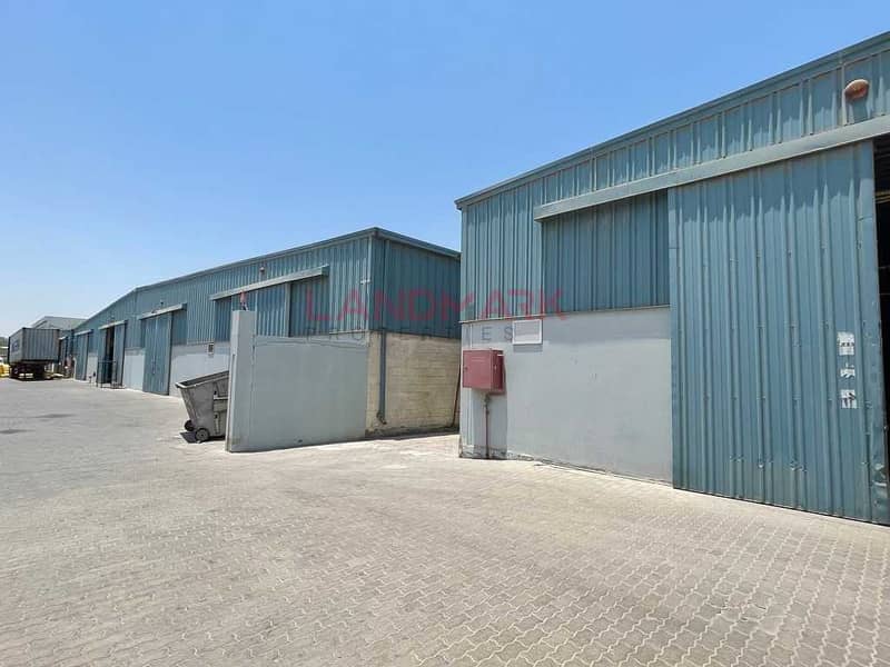 4 000 SQFT Warehouse in Al Qouz Industrial 1