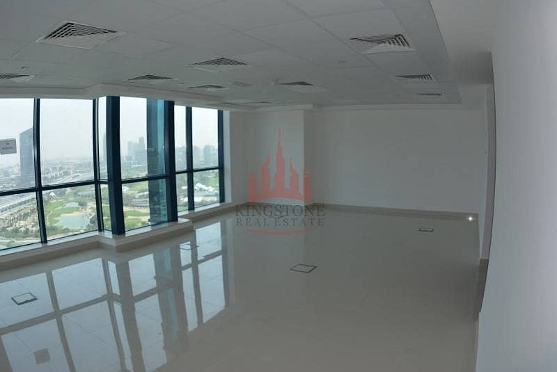 *Fitted Office SZR/Golf Course View X3 JLT