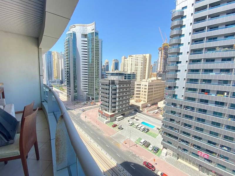 3 SO |Motivated seller | 1BR+ Balcony | Gas & AC Free