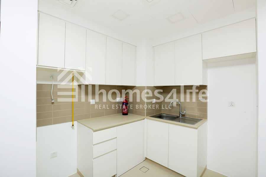 1BR Zahra Apartment | Mid Level | Great View 1BR Zahra Apartment | Mid Level | Great View