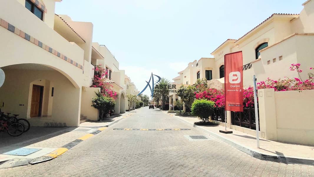 27 NO Commission| 12 Payments|Yas Mall Voucher 4 bedroom villa
