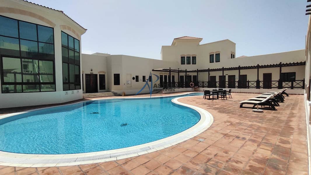 32 NO Commission| 12 Payments|Yas Mall Voucher 4 bedroom villa