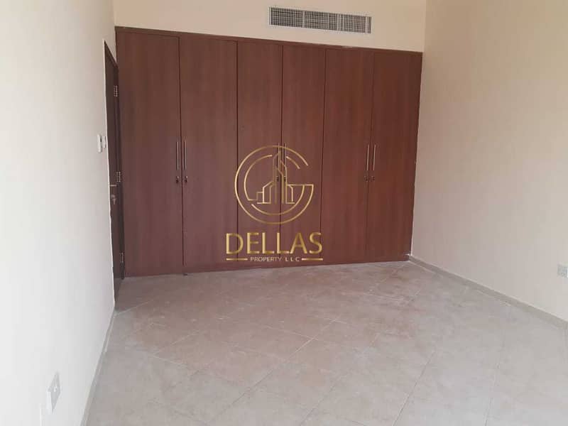 6 Villa in Abu Dhabi - Al Mushrif