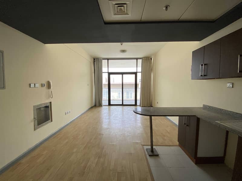 شقة في شقق بن غاطي،واحة دبي للسيليكون 2 غرف 55000 درهم - 5302998