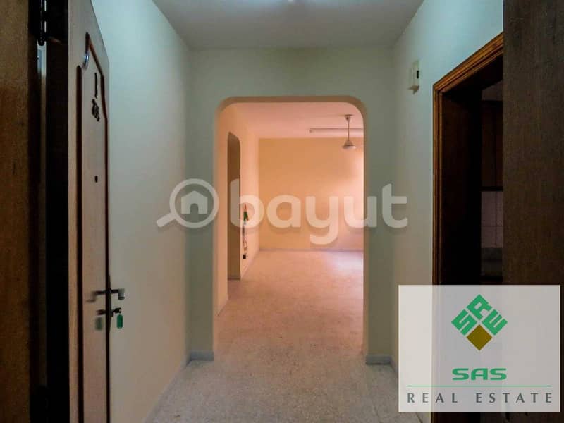 7 !!! Spacious 1-Bed Room Hall with Balcony