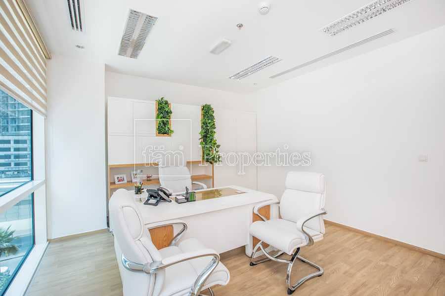 11 Office located in the heart of Business Bay