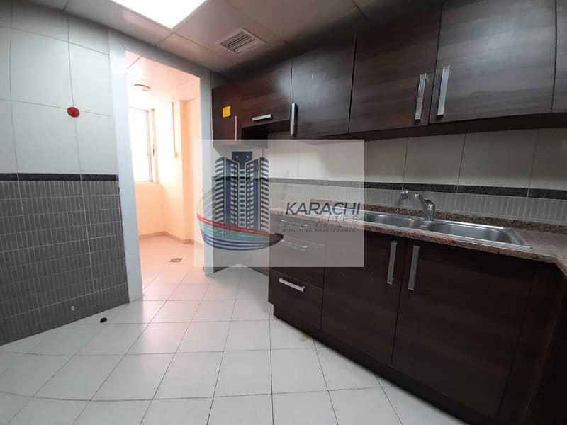 4 ONE BEDROOM APARTMENT IN AL NAHYAN ONLY IN 40K