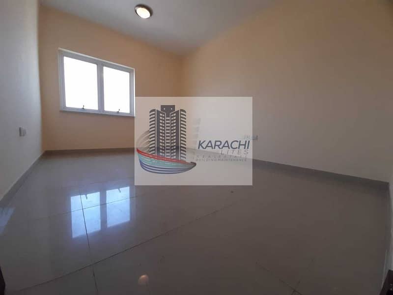 11 ONE BEDROOM APARTMENT IN AL NAHYAN ONLY IN 40K