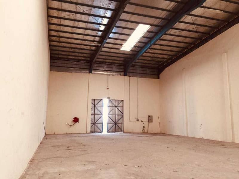 4000 SQ FT AL QUOZ WAREHOUSE 12 MTR HEIGHT.