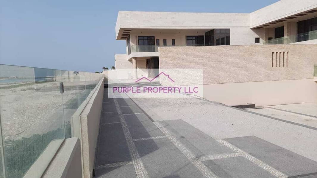 Hot Deal! Direct Beach Access to the Beach! Beautiful Villa, Spacious Bedrooms! Call now Hot Deal! Direct Beach Access to the Beach! Beautiful Villa, Spacious Bedrooms! Call now