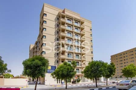 Near to Souq Extra |Multiple Options | Managed