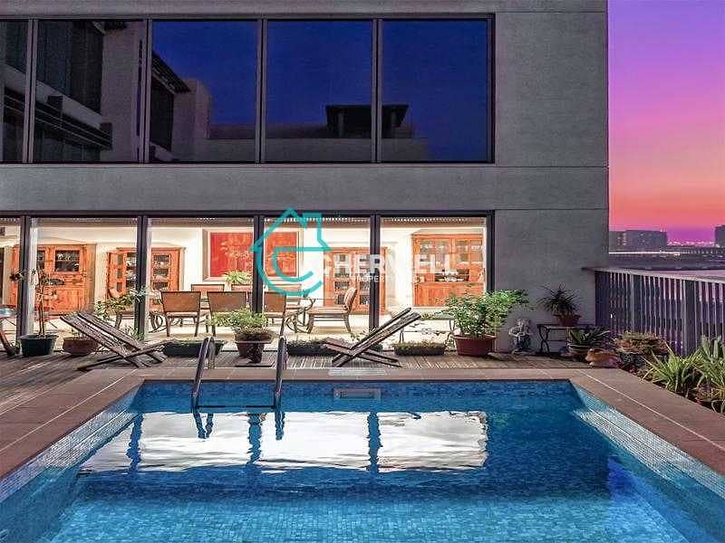 6BR | Sea View | Luxurious Podium Villa With Pool 6BR | Sea View | Luxurious Podium Villa With Pool