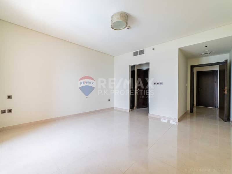 11 Vacant| Spacious 2 BR + Maids | See and Palm Views
