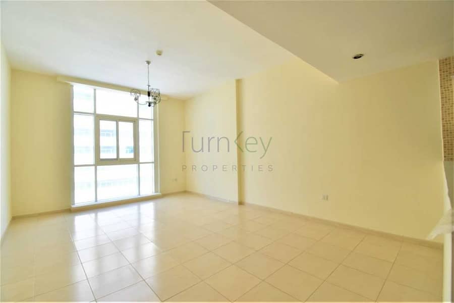 MASSIVE 2 BEDROOMS AT ROYAL RESIDENCES 2. MASSIVE 2 BEDROOMS AT ROYAL RESIDENCES 2.