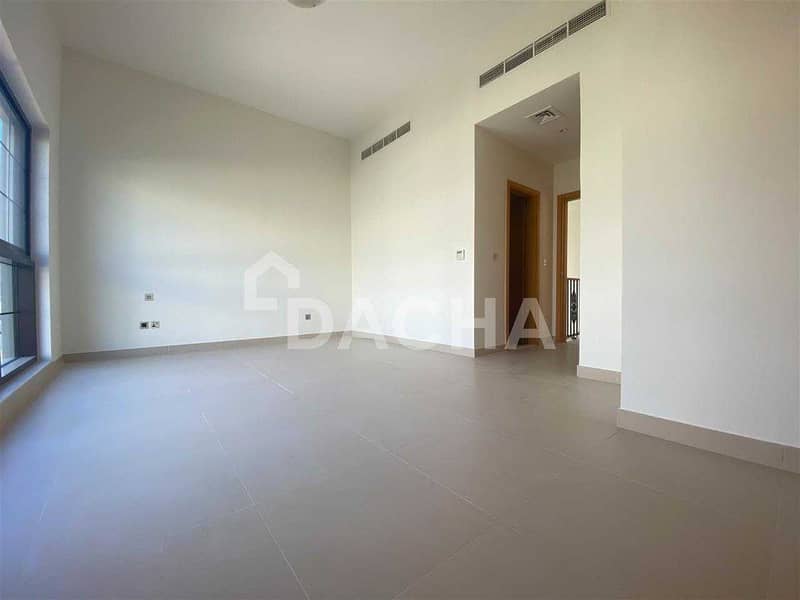 14 Spacious 4 Bed + Maids/ Large Terrace / Brand New