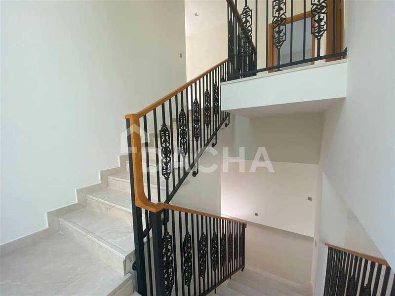 24 Spacious 4 Bed + Maids/ Large Terrace / Brand New