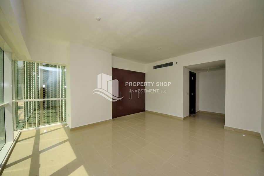 4 Hot Deal | Sea & City Views|Ready To Move In | 3 Cheques | Huge Layout