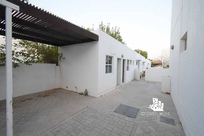 8 Huge Private Garden| 4 Bedrooms | Jumeirah 3