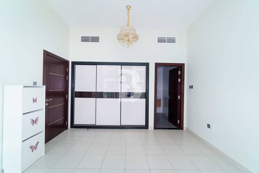 7 Glitz 3 Tower 2 |1 BR apartment for rent