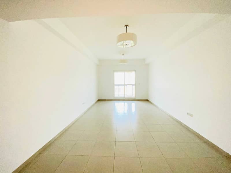2 BHK IN JUST 65 K VERY SPACIOUS APARTMENT WITH LAUNDRY AND STORE ROOM.