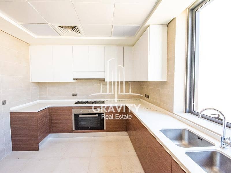 5 Extravagant 5BR Villa in Yas Island | Inquire Now