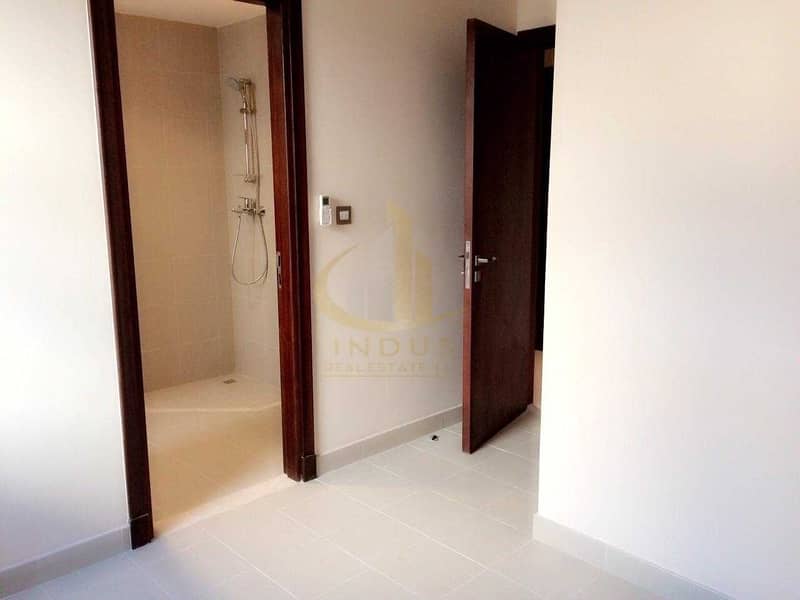 25 Opposite to Pool and Park | Excellent |Type 06|5BR+Maid