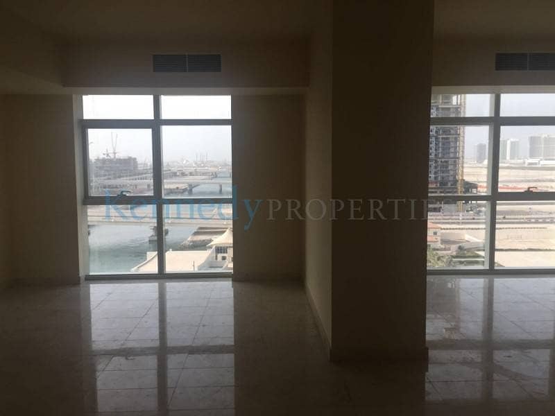 Spacious 2 bedroom Ocean Terrace with Marina Views  closed kitchen