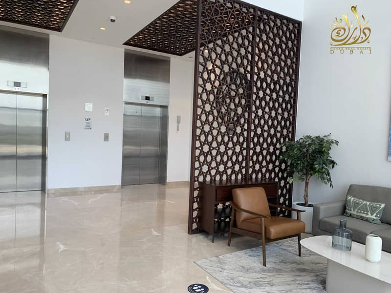 28 Incredible apartment in the heart of Sharjah border of Dubai