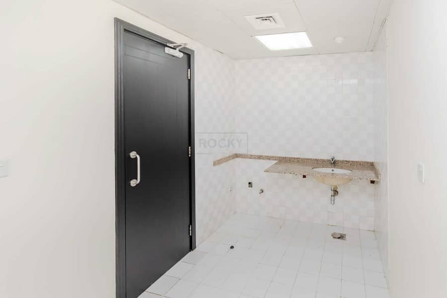 5 Spacious 2 B/R Apts with Closed Kitchen & Balcony | Swimming Pool & Gym | Al Barsha